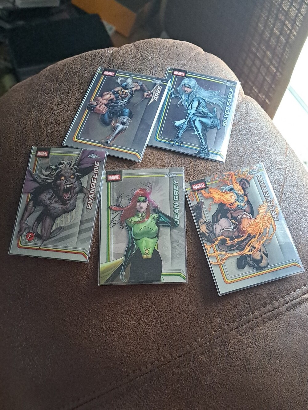 5 Cards- Marvel Topps Chrome 2026 Base Pack